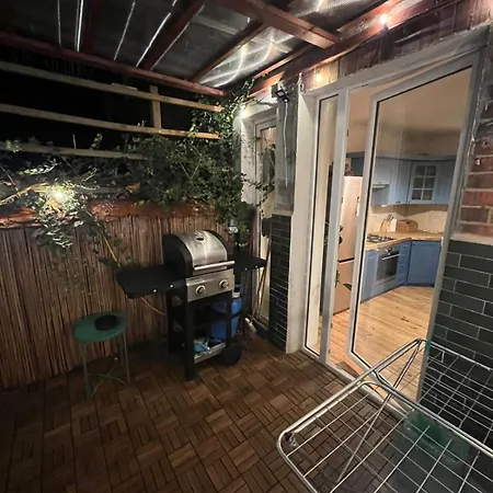 Ogrodek Apartment *